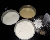 A picture of step 1 of Instant kharvas / junnu.