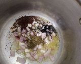 A picture of step 3 of Alu ki tarkari.