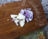 Foto langkah ke 2 dari resep Sup Ayam Warna Warni.