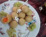 A picture of step 19 of Green grapes laddo.