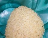 A picture of step 1 of Nigerian Independence Rice.