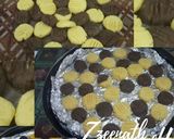 A picture of step 3 of Double Flavoured Butter Custard Cookies.