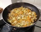 Foto del paso 3 de la receta: Barcos de calabacín rellenos de verduras