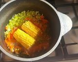 Foto del paso 3 de la receta: Guisado simple de 🥕🌽🍆 y fideos cinta. #otoño
