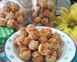 Foto langkah ke 7 dari resep Onde Onde Ketawa Mini Renyah Gurih.