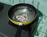Foto langkah ke 4 dari resep Mie kari kuah susu creamy.