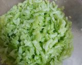 A picture of step 2 of Kakri Raita.