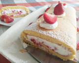 Foto del paso 7 de la receta: Brazo de Nata y Fresas