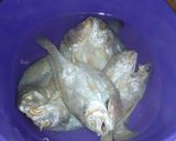 Foto langkah ke 1 dari resep 106. Ikan asin lombok ijo.