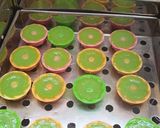 Foto langkah ke 5 dari resep Kue Kaswi Pandan.