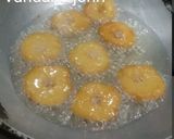A picture of step 2 of सांभर बड़ा.