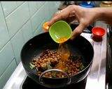 A picture of step 4 of Kaisasive chitranna / coconut mustard rice.