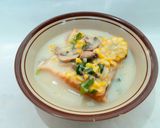 Foto langkah ke 5 dari resep Sup Krim Jagung - Jamur (simple).