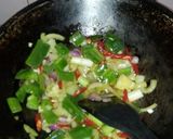 Foto langkah ke 4 dari resep Cumi Saos Padang Sederhana.