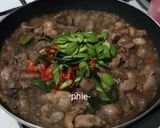 Foto langkah ke 3 dari resep Ati Ampela Tumis Pete.