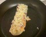 A picture of step 4 of Cheese Garlic Butter Pav.