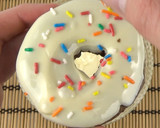 Foto del paso 7 de la receta: Rosquillas de oreo cubiertas de chocolate blanco