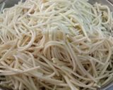 A picture of step 1 of Veg Noodles.