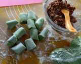 Foto langkah ke 4 dari resep Klepon Pandan Kenyal.