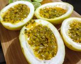 Foto del paso 1 de la receta: LIMONADA🍋 De Maracuyá con Soda...!