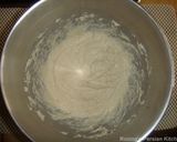A picture of step 5 of Olive bread.