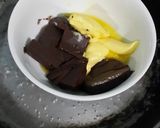 Foto langkah ke 1 dari resep Brownies Putih Telur Topping Kelapa.