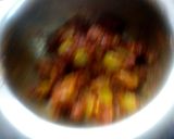 A picture of step 6 of Raw tomatoe sabzi.