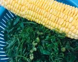 Foto langkah ke 1 dari resep Tumis Pakis & Jagung.