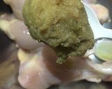 A picture of step 1 of Chicken Tangdi Masala.