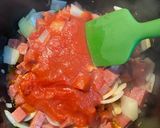 A picture of step 3 of Luncheon Meat Veggie Pasta.