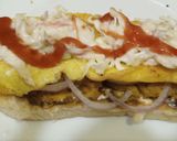 A picture of step 6 of Egg burger.