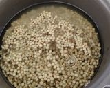 A picture of step 1 of Jowar Upma.