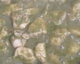 A picture of step 3 of Green Chicken.