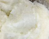 A picture of step 4 of Dahi bhalla.