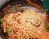 รูปขั้นตอนการทำที่ 3 ของ Spicy Marinara Angle Hair สปาเก็ตตี้ทะเลมะเขือเทศ (ปรุงแบบ LC)