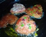 हार्ट सेप बीटरूट सूजी कटलेट(heart shape beetroot suji cutlet recipe in Hindi) रेसिपी चरण 5 फोटो