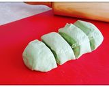 Hình bước làm 3 của món Bánh bao sữa Matcha nhân custard