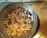 A picture of step 1 of Tomato coconut chutney.