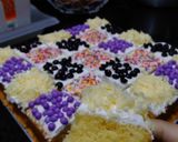 Foto langkah ke 4 dari resep Cake Potong Bolu Jadul Kekinian 🎂.
