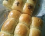 Foto langkah ke 3 dari resep Roti sobek.