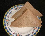 A picture of step 2 of Roasted Potato Sandwitch.