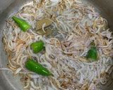A picture of step 3 of Yakhni Mutton Pulao.