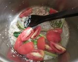 Foto langkah ke 5 dari resep Semur Ayam Kentang (resep Keluarga).
