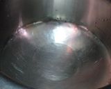A picture of step 3 of Ilaichi sharbat.