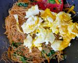 Foto langkah ke 6 dari resep Bihun Goreng Jawa.