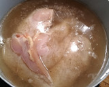 Foto del paso 5 de la receta: Consomé natural de pollo