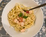 A picture of step 5 of Creamy salmon pasta.