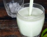 A picture of step 4 of Spicy Cucumber Buttermilk Cooler.