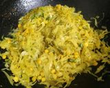 कोबीची भाजी (kobichi bhaji recipe in marathi) रेसिपी स्टेप 4 फोटो 
