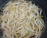 Foto langkah ke 3 dari resep Pho (Vietnamese Soup).